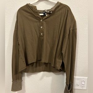 Long sleeve army green top